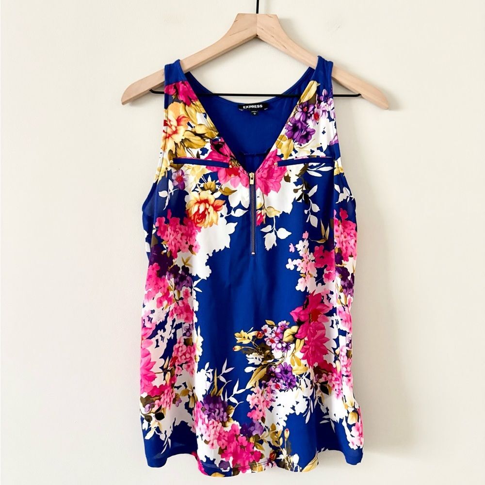 Express Sleeveless Blouse in Blue Pink Floral Mixed Media - Size M